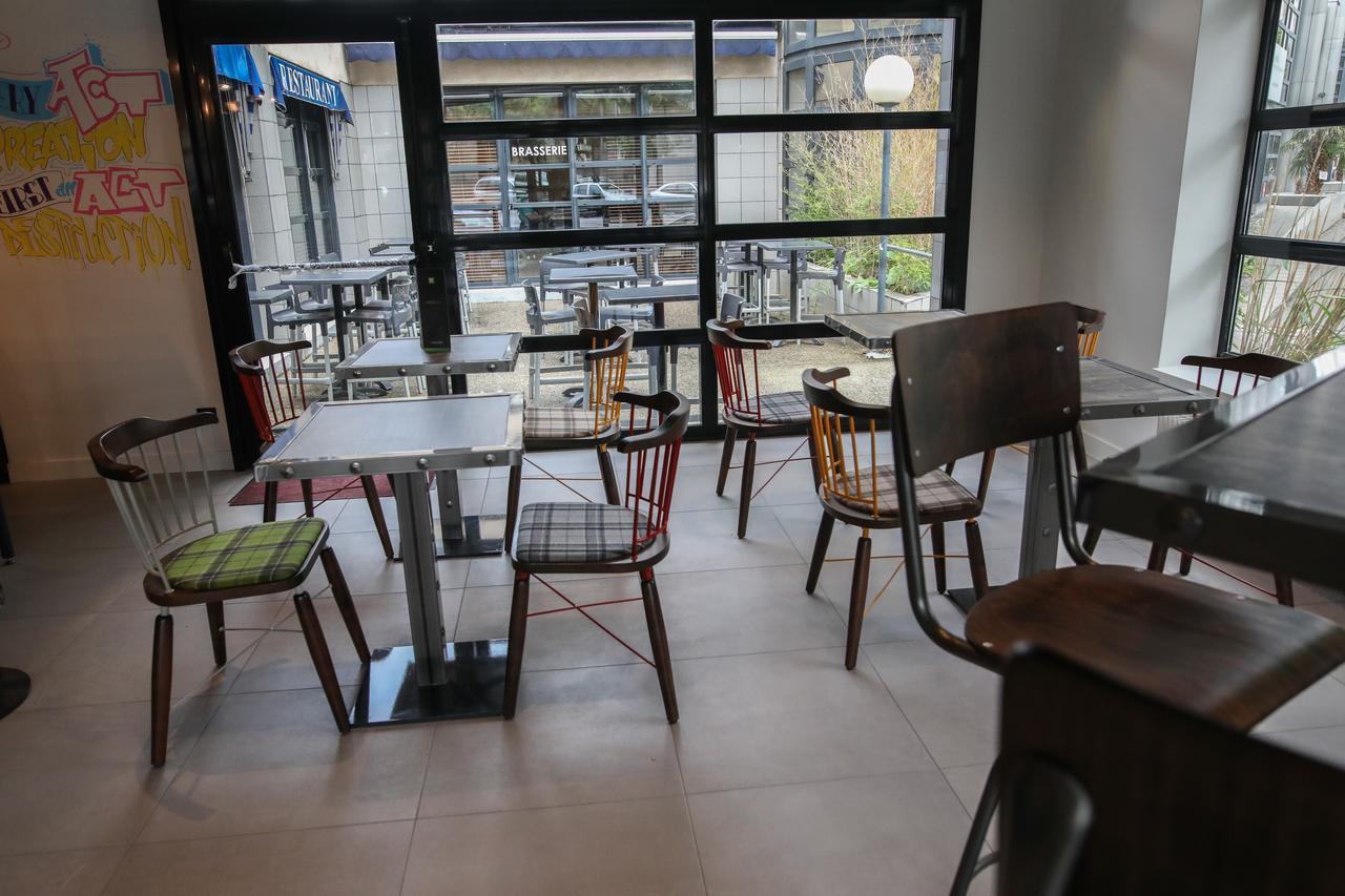 Ibis Styles Clermont-Ferrand Republique Exterior foto